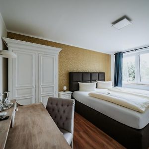 Robrooks Hotel Garni